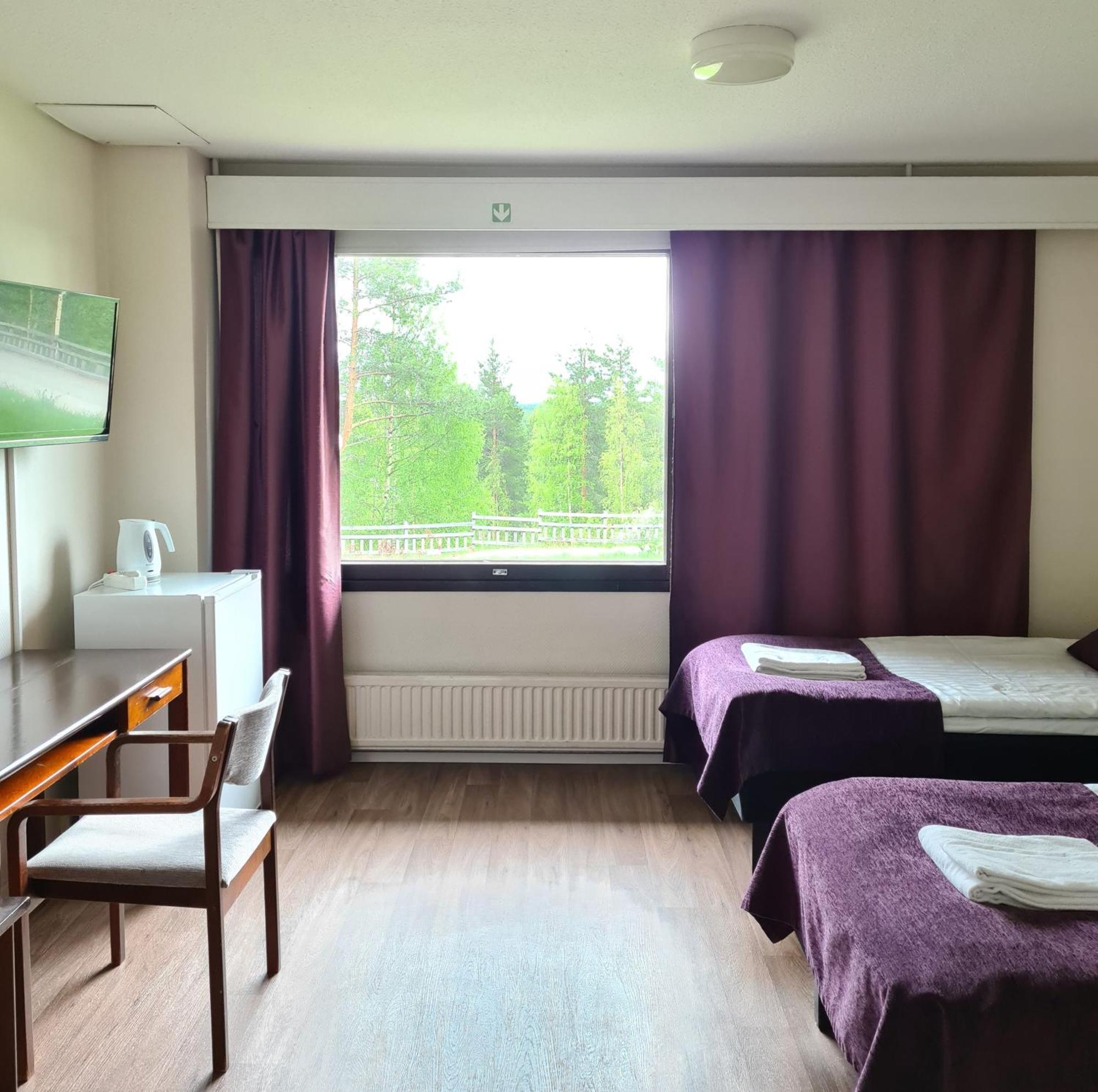 Hotel Julie Йоэнсуу Экстерьер фото