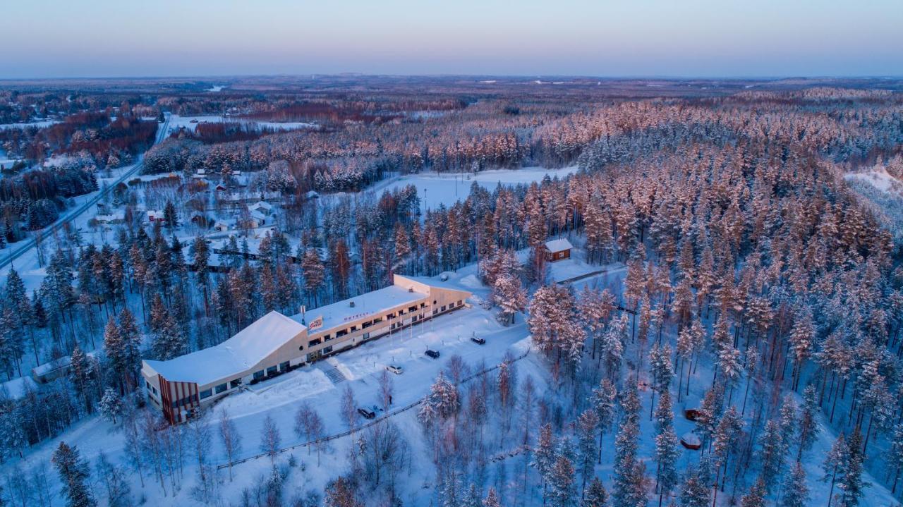 Hotel Julie Йоэнсуу Экстерьер фото